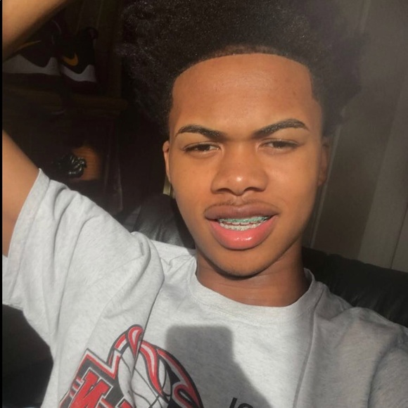 Meet your Posher, Jatoria - Picture 1 of 1